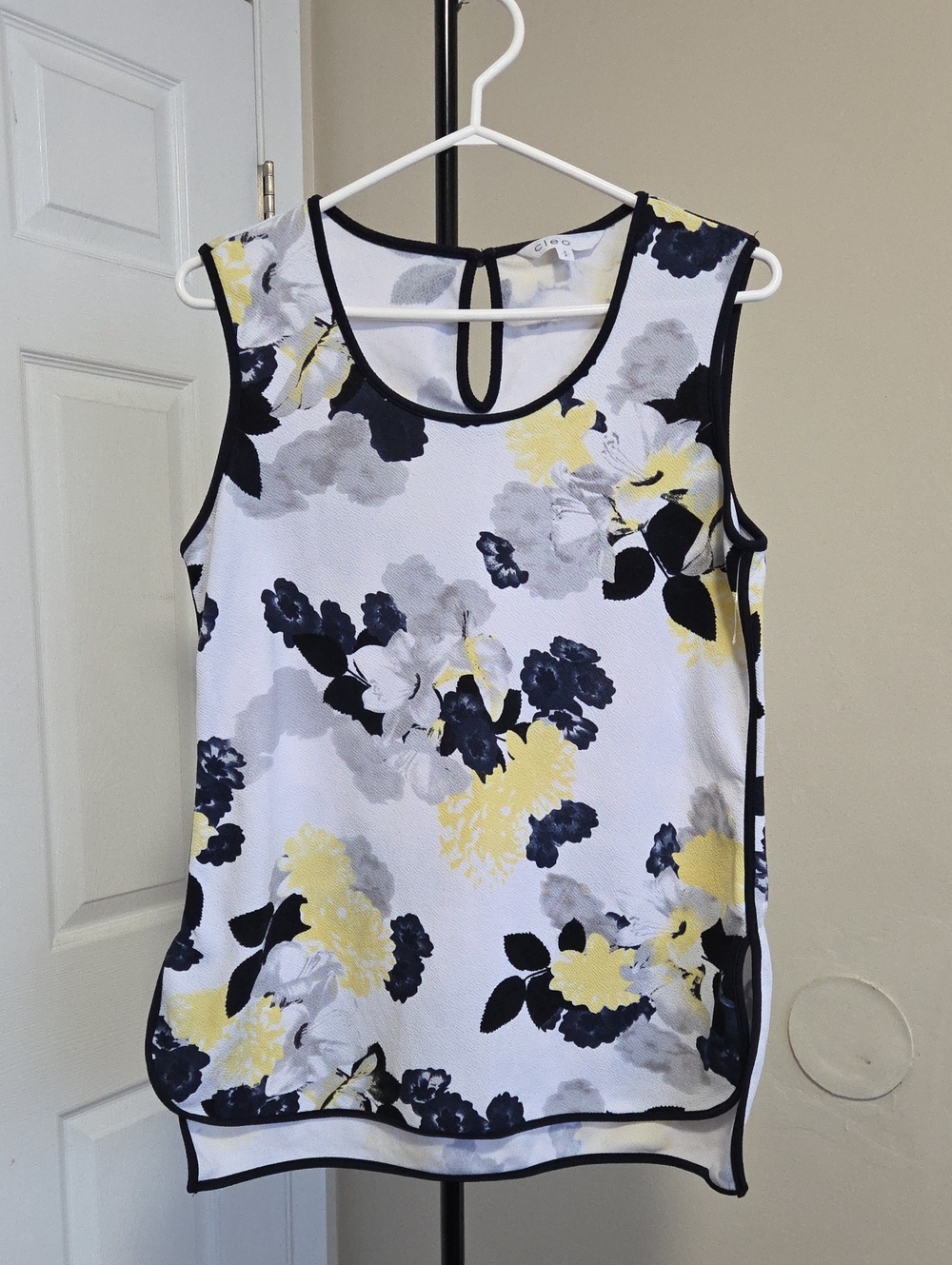 cleo Floral Sleeveless Shell Top - White, Yellow & Black